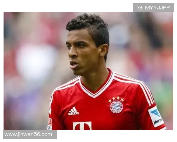 拜仁传奇足球巨星辉煌历程与绿茵场上的不朽传奇故事