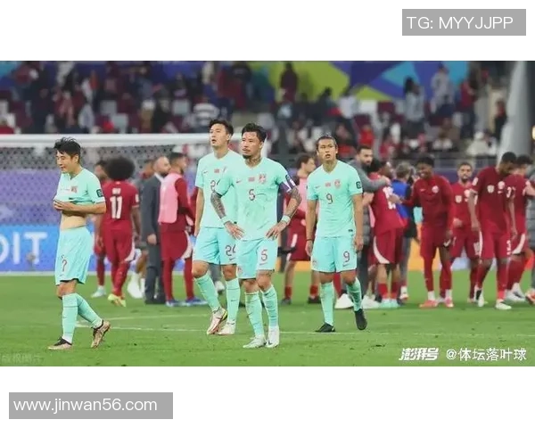 锋线足球星全面解析从技术特点到赛场影响力的深度解读 锋线足球星全面解析从技术特点到赛场影响力的深度解读